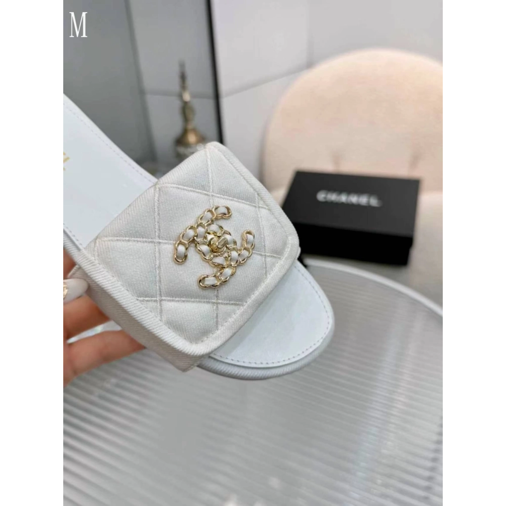 Chanel Slippers 191,Chanel Slippers,Slides Slippers,More Brands