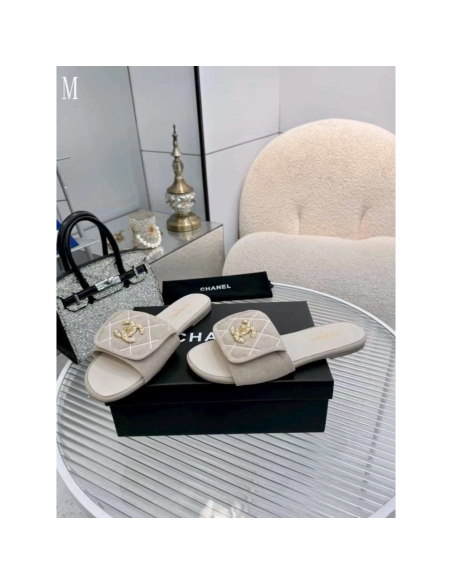 Chanel Slippers 194,Chanel Slippers,Slides Slippers,More Brands