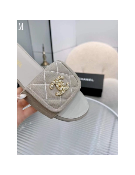 Chanel Slippers 194,Chanel Slippers,Slides Slippers,More Brands