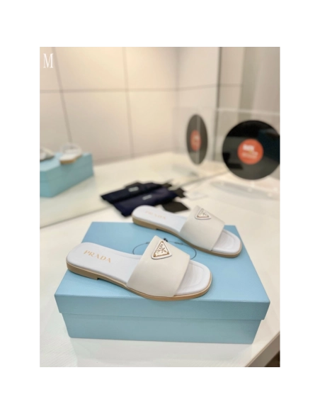 Prada Slippers 123