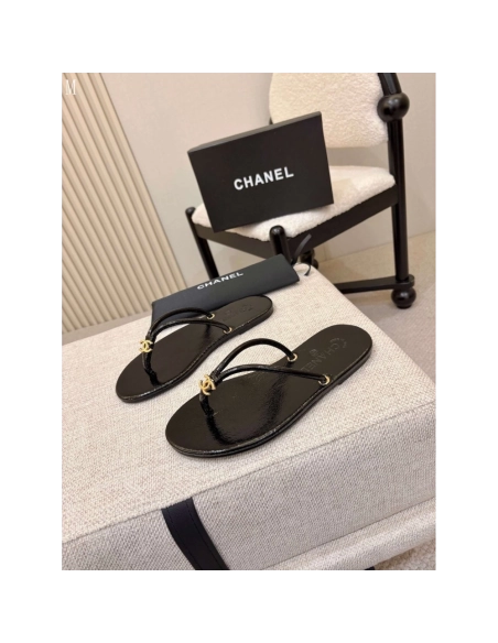 Chanel Slippers 200,Chanel Slippers,Slides Slippers,More Brands