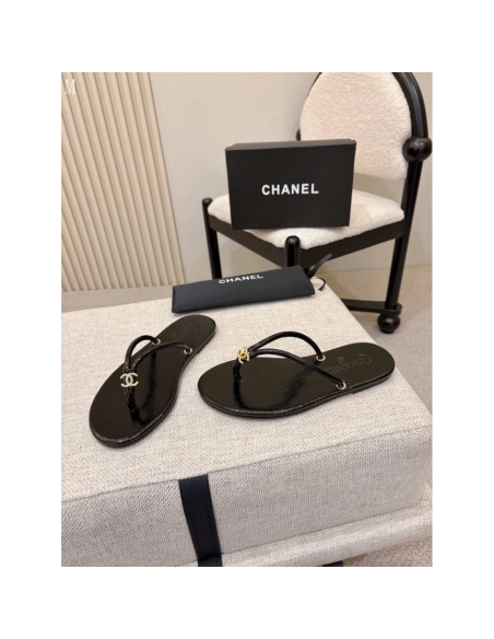 Chanel Slippers 200,Chanel Slippers,Slides Slippers,More Brands