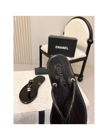 Chanel Slippers 200,Chanel Slippers,Slides Slippers,More Brands