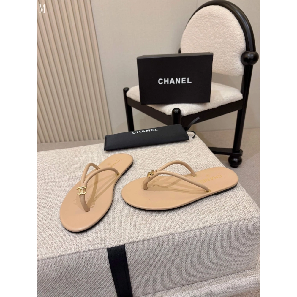 Chanel Slippers 203,Chanel Slippers,Slides Slippers,More Brands