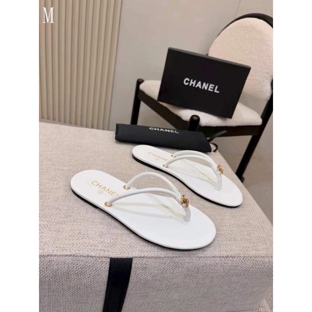 Chanel Slippers 205,Chanel Slippers,Slides Slippers,More Brands