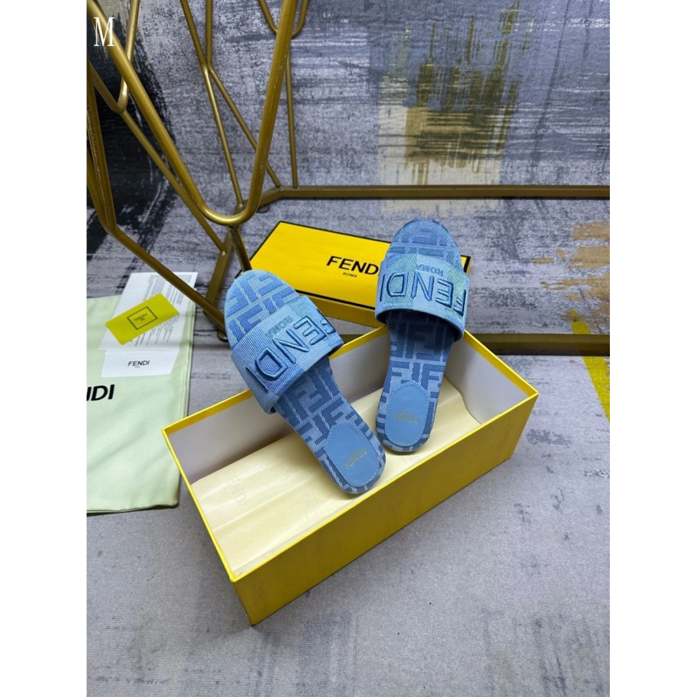 Fendi Slippers 033,Fendi Slippers,Slides Slippers,More Brands
