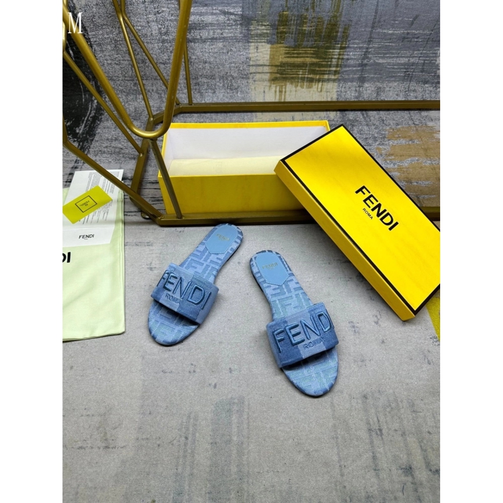 Fendi Slippers 033,Fendi Slippers,Slides Slippers,More Brands