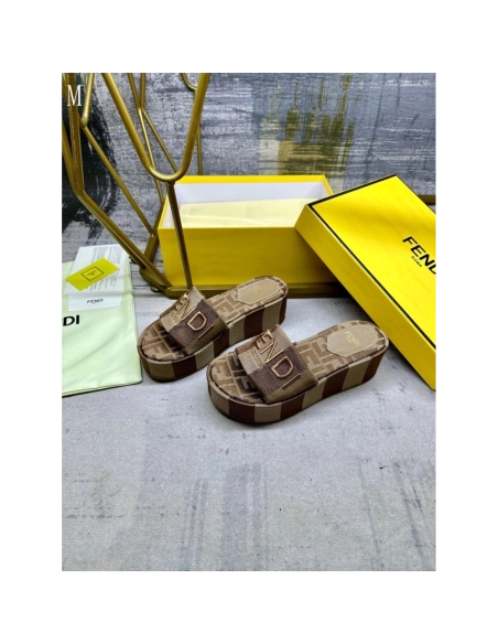Fendi Slippers 034,Fendi Slippers,Slides Slippers,More Brands
