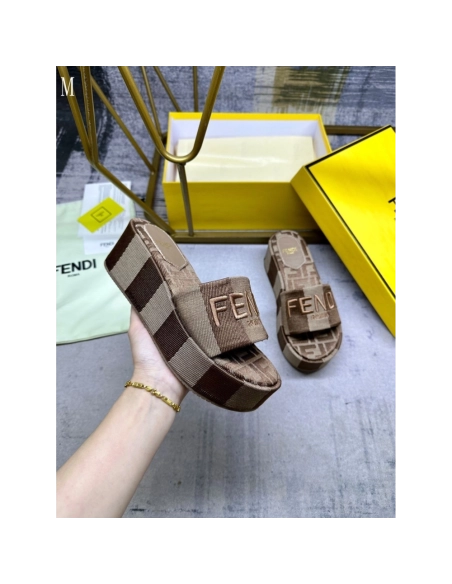 Fendi Slippers 034,Fendi Slippers,Slides Slippers,More Brands