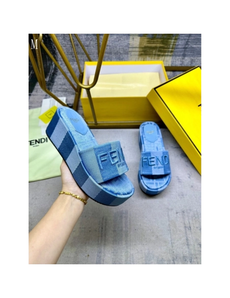 Fendi Slippers 035,Fendi Slippers,Slides Slippers,More Brands