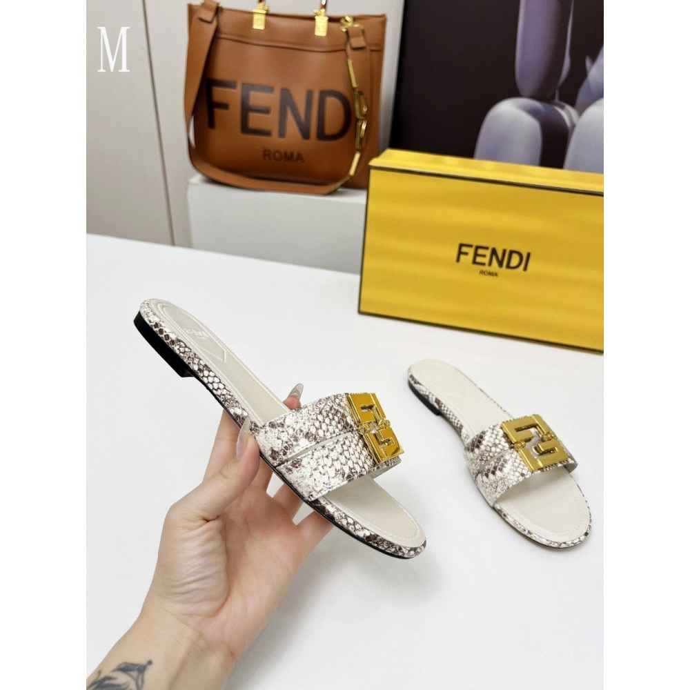 Fendi Slippers 037,Fendi Slippers,Slides Slippers,More Brands