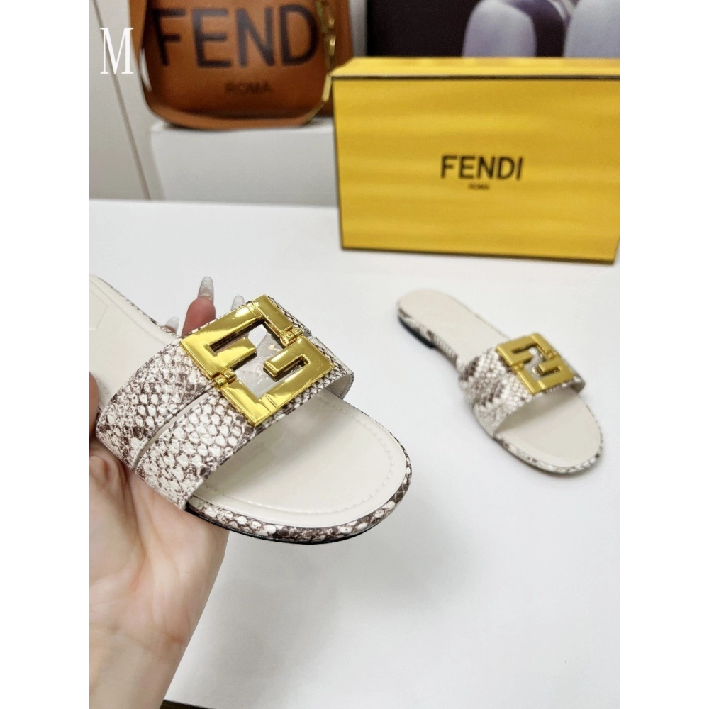 Fendi Slippers 037,Fendi Slippers,Slides Slippers,More Brands