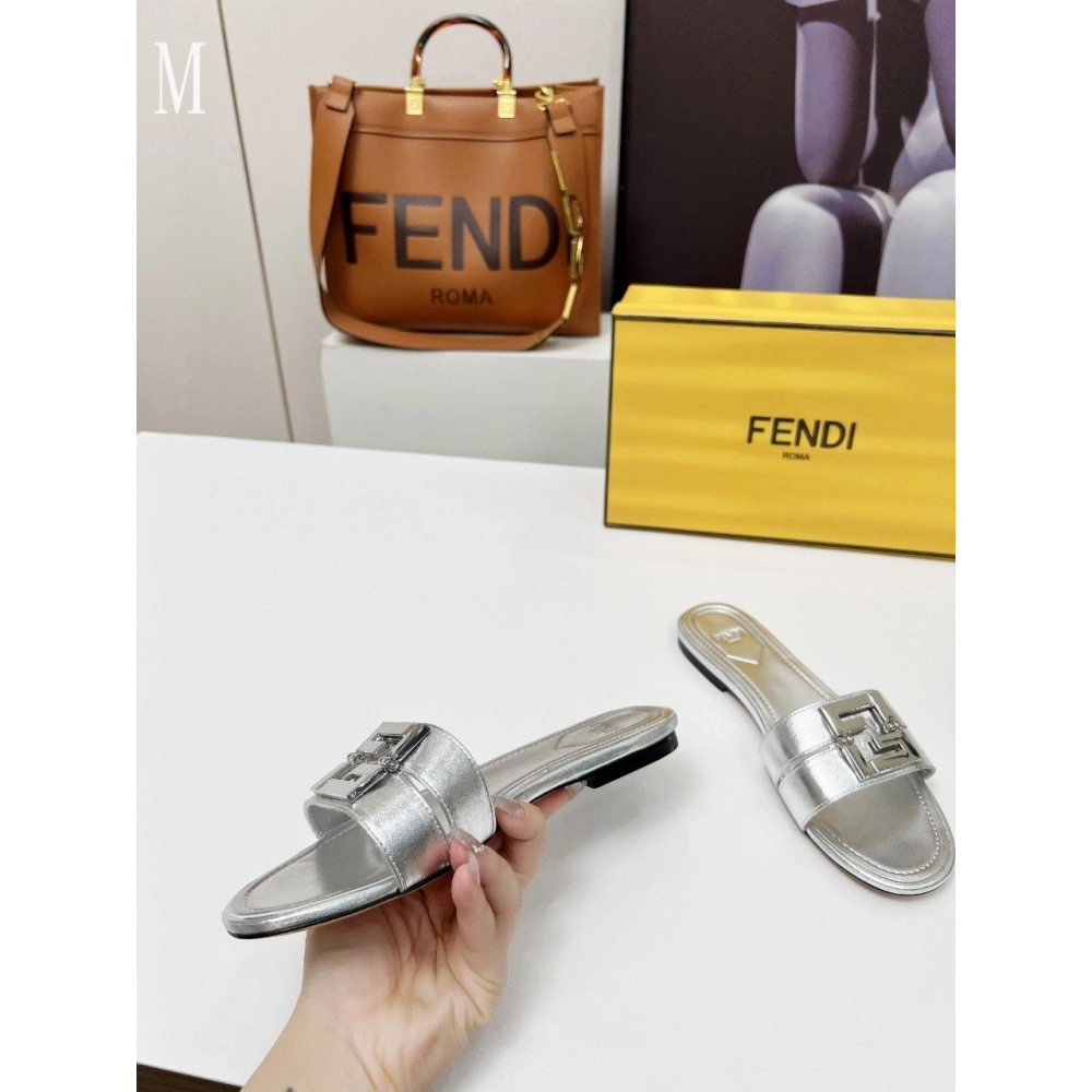 Fendi Slippers 039,Fendi Slippers,Slides Slippers,More Brands