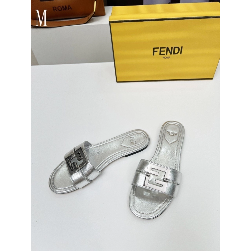 Fendi Slippers 039,Fendi Slippers,Slides Slippers,More Brands