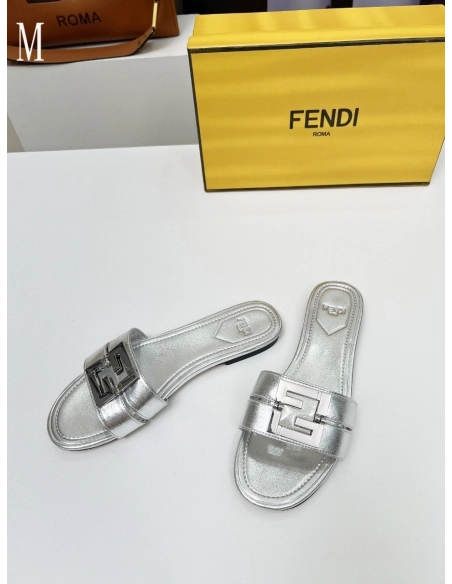 Fendi Slippers 039,Fendi Slippers,Slides Slippers,More Brands