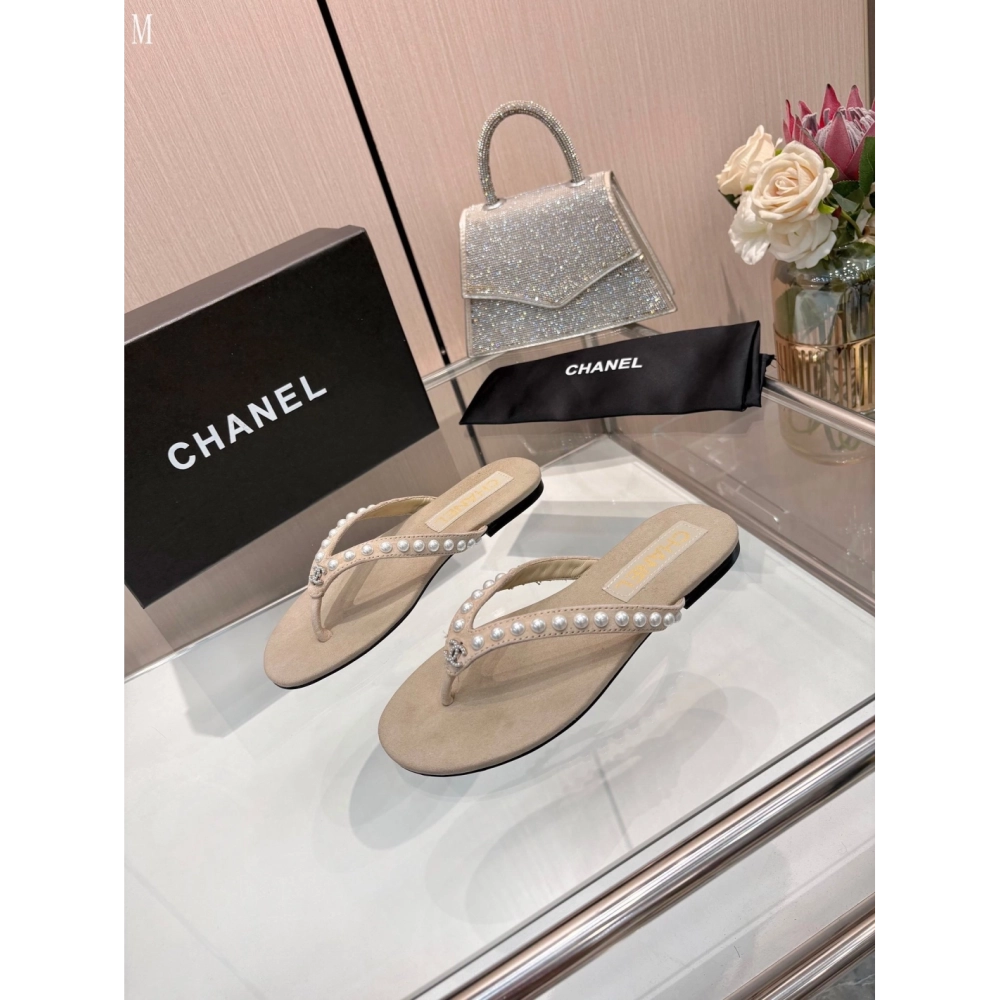 Chanel Slippers 215,Chanel Slippers,Slides Slippers,More Brands