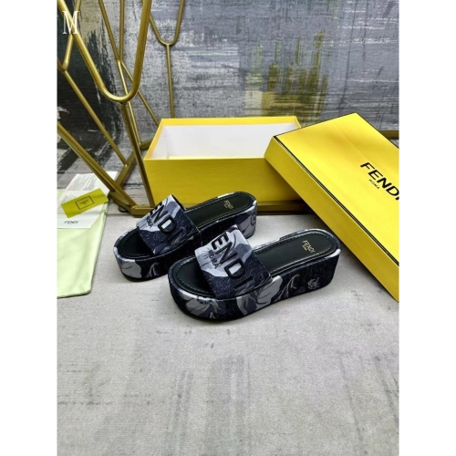Fendi Slippers 041,Fendi Slippers,Slides Slippers,More Brands