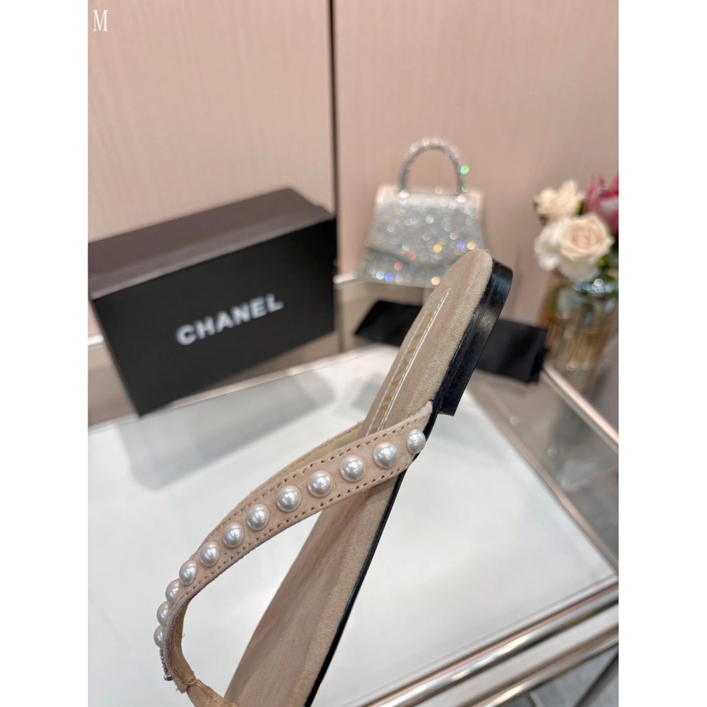 Chanel Slippers 215,Chanel Slippers,Slides Slippers,More Brands