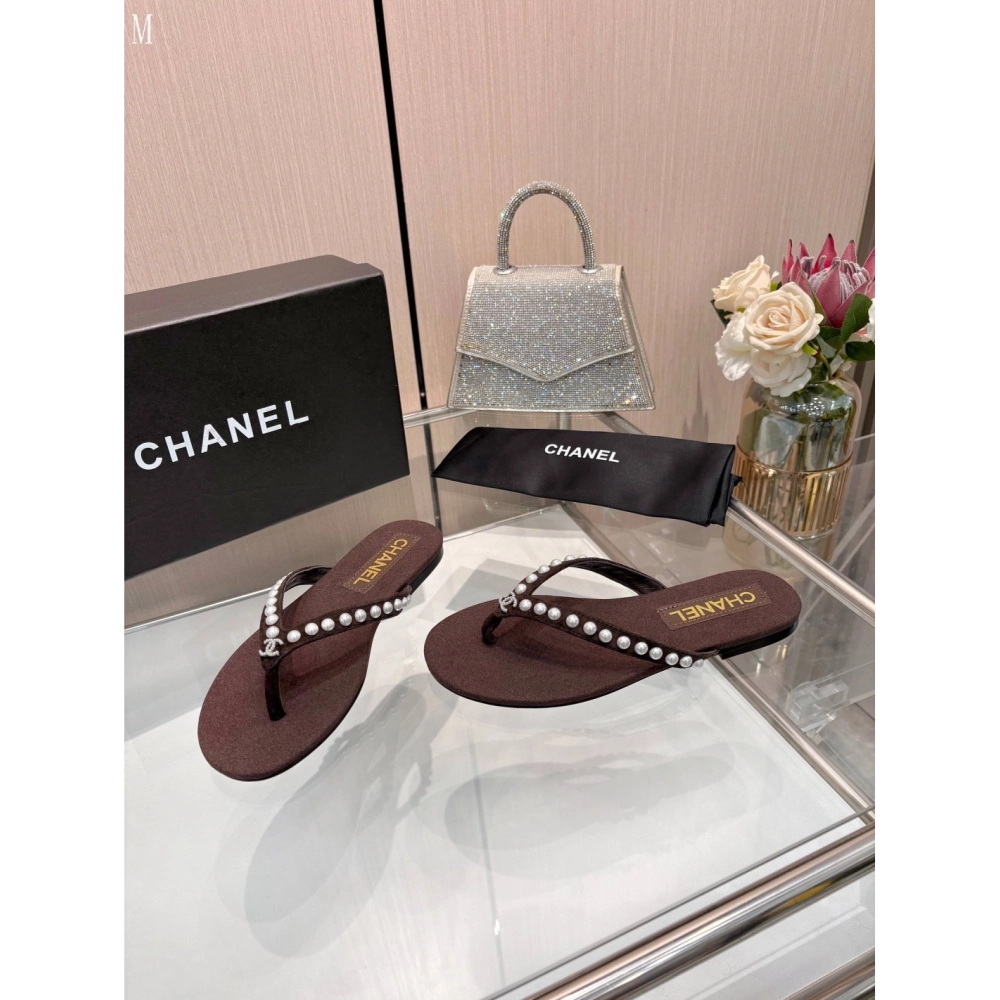 Chanel Slippers 216,Chanel Slippers,Slides Slippers,More Brands
