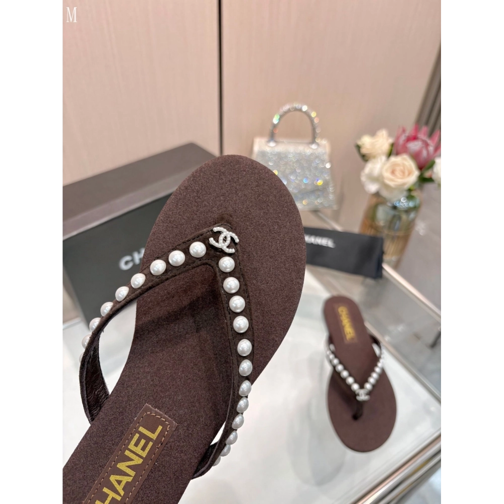 Chanel Slippers 216,Chanel Slippers,Slides Slippers,More Brands