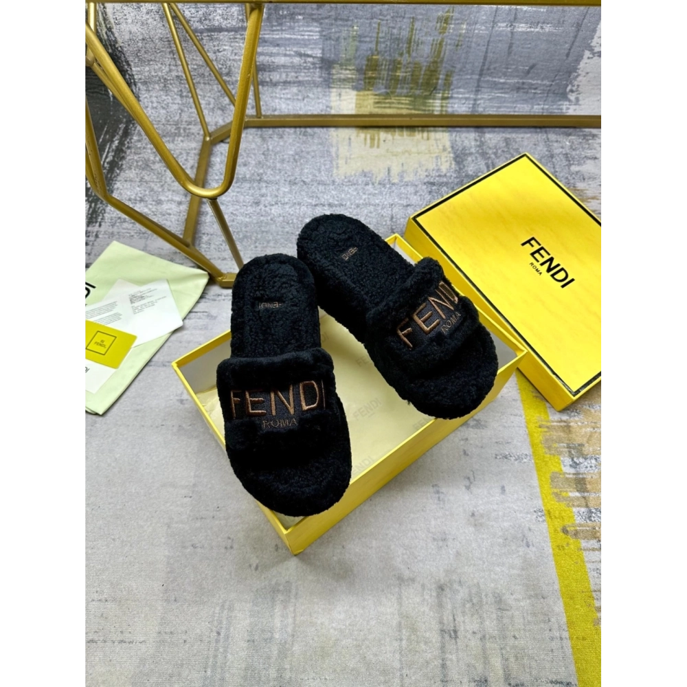 Fendi Slippers 055,Fendi Slippers,Slides Slippers,More Brands