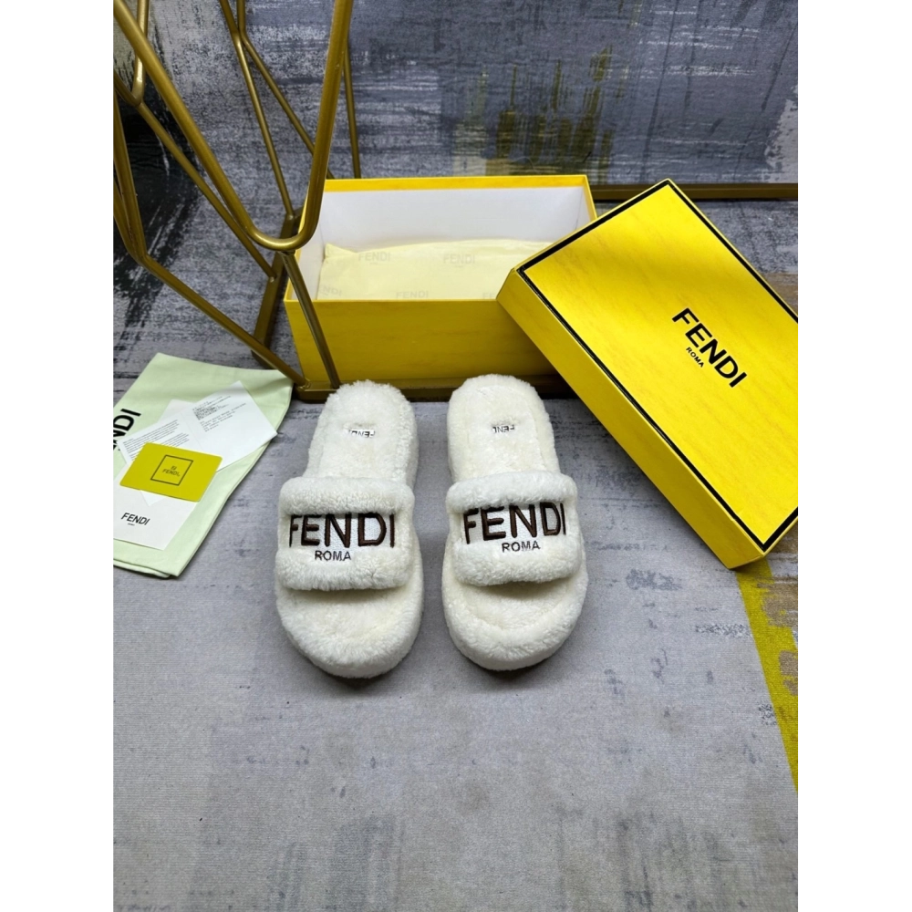 Fendi Slippers 057,Fendi Slippers,Slides Slippers,More Brands