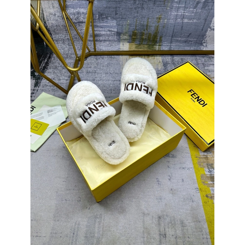 Fendi Slippers 057,Fendi Slippers,Slides Slippers,More Brands