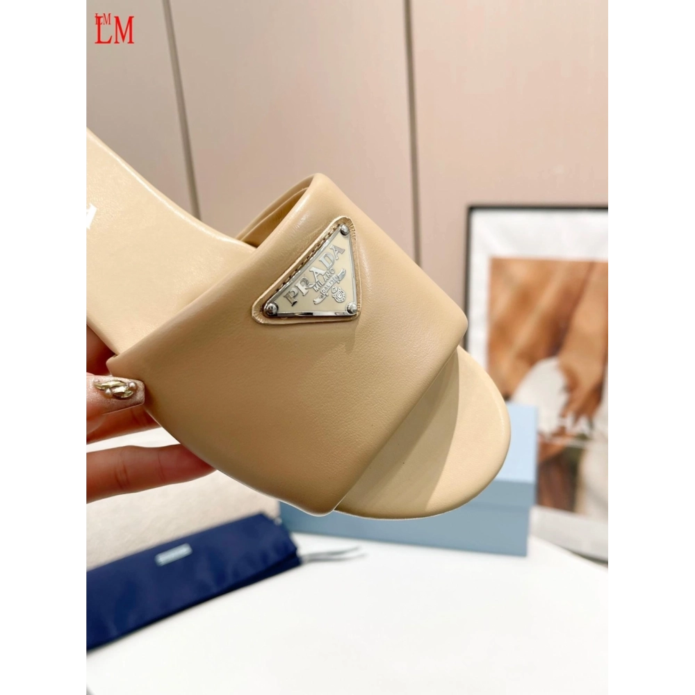 Prada Slippers 048