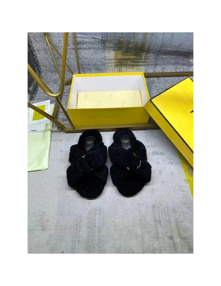 Fendi Slippers 058,Fendi Slippers,Slides Slippers,More Brands