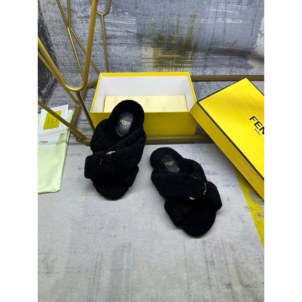 Fendi Slippers 058,Fendi Slippers,Slides Slippers,More Brands