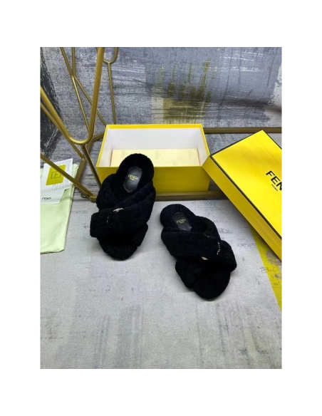 Fendi Slippers 058,Fendi Slippers,Slides Slippers,More Brands