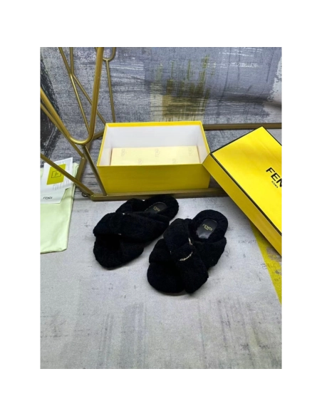 Fendi Slippers 058,Fendi Slippers,Slides Slippers,More Brands