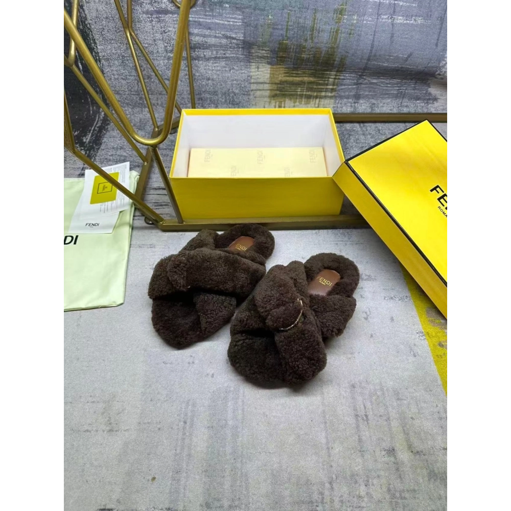 Fendi Slippers 059,Fendi Slippers,Slides Slippers,More Brands