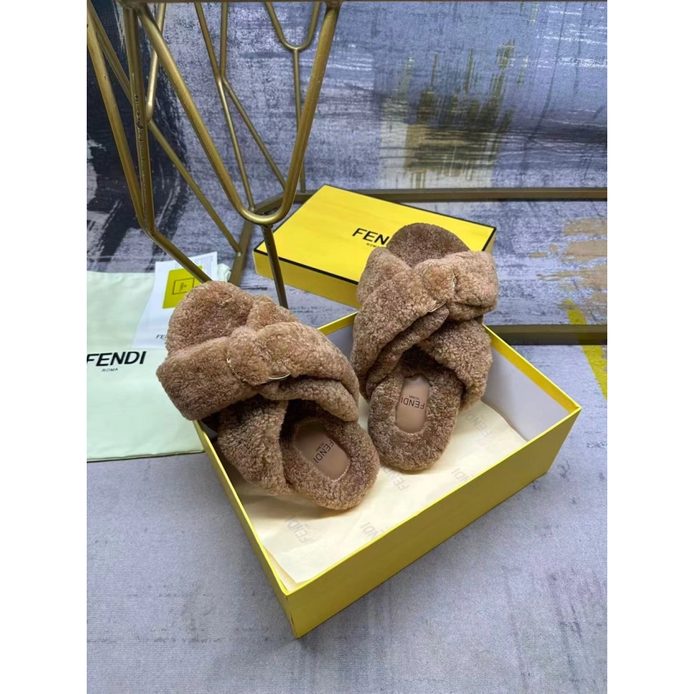 Fendi Slippers 060,Fendi Slippers,Slides Slippers,More Brands