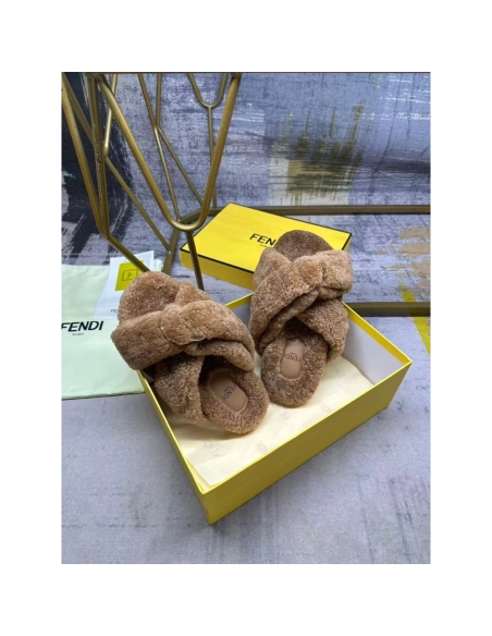 Fendi Slippers 060,Fendi Slippers,Slides Slippers,More Brands