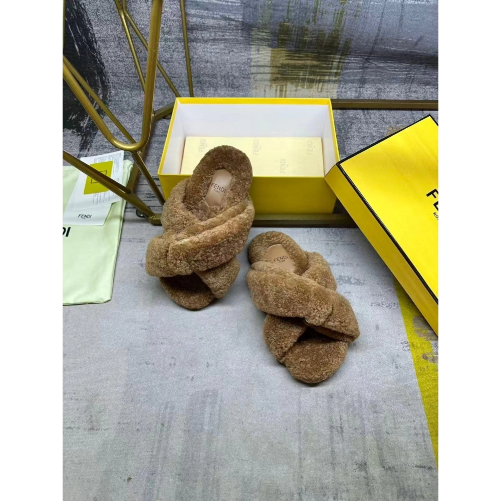 Fendi Slippers 060,Fendi Slippers,Slides Slippers,More Brands