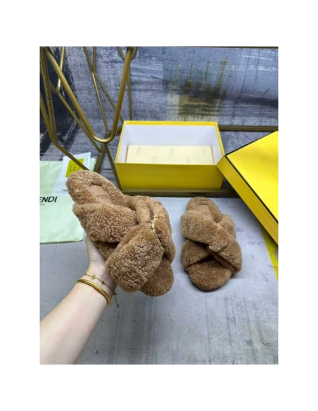 Fendi Slippers 060,Fendi Slippers,Slides Slippers,More Brands