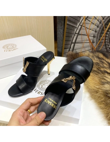 Versace slippers 014,Versace Slides,Slides Slippers,More Brands