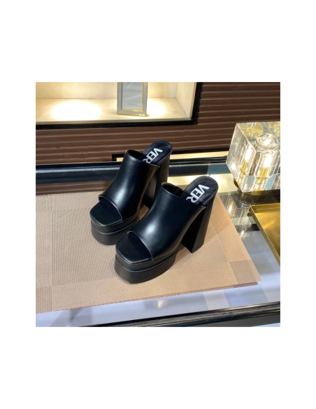 Versace slippers 011,Versace Slides,Slides Slippers,More Brands