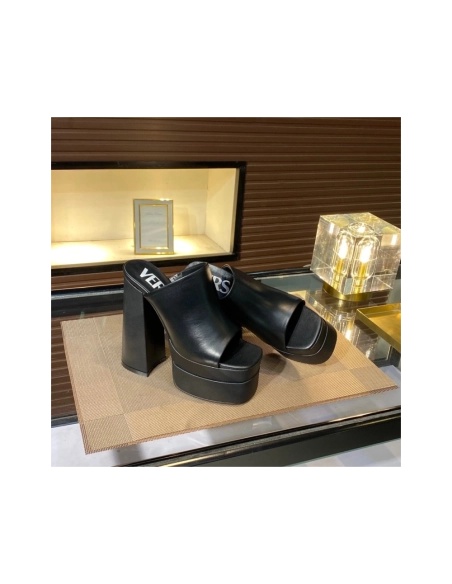Versace slippers 011,Versace Slides,Slides Slippers,More Brands