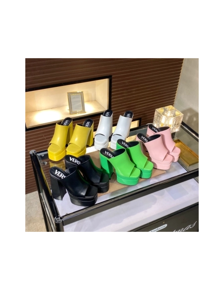 Versace slippers 011,Versace Slides,Slides Slippers,More Brands