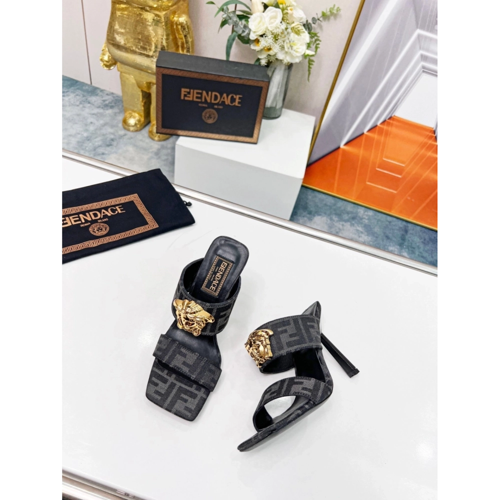 Versace slippers 056,Versace Slides,Slides Slippers,More Brands