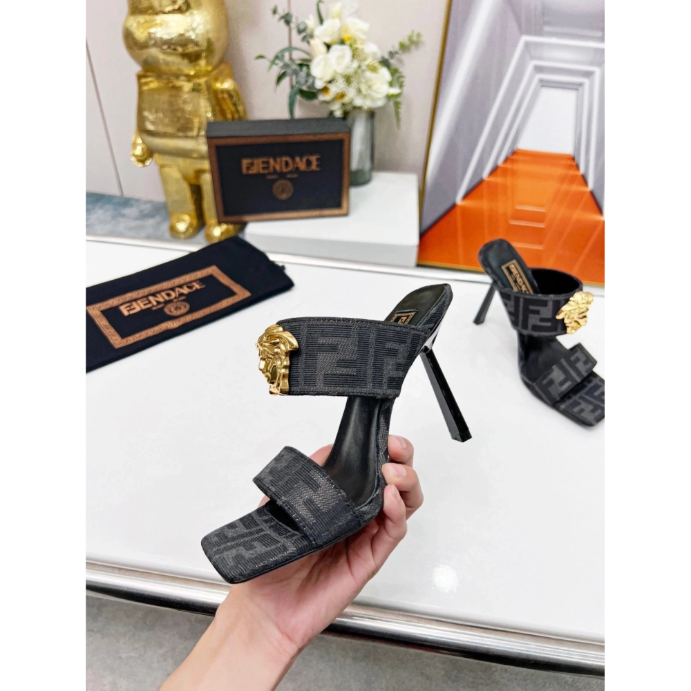 Versace slippers 056,Versace Slides,Slides Slippers,More Brands