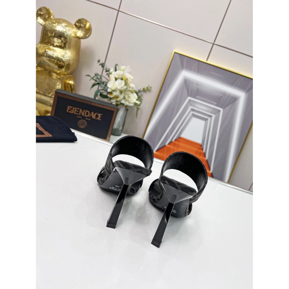 Versace slippers 056,Versace Slides,Slides Slippers,More Brands