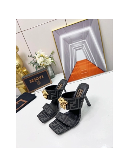 Versace slippers 056,Versace Slides,Slides Slippers,More Brands