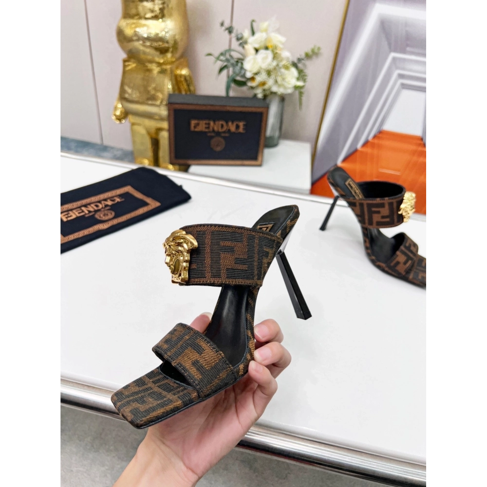 Versace slippers 057,Versace Slides,Slides Slippers,More Brands