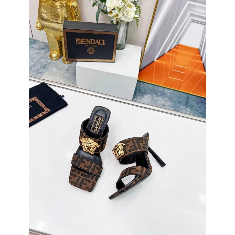 Versace slippers 057,Versace Slides,Slides Slippers,More Brands