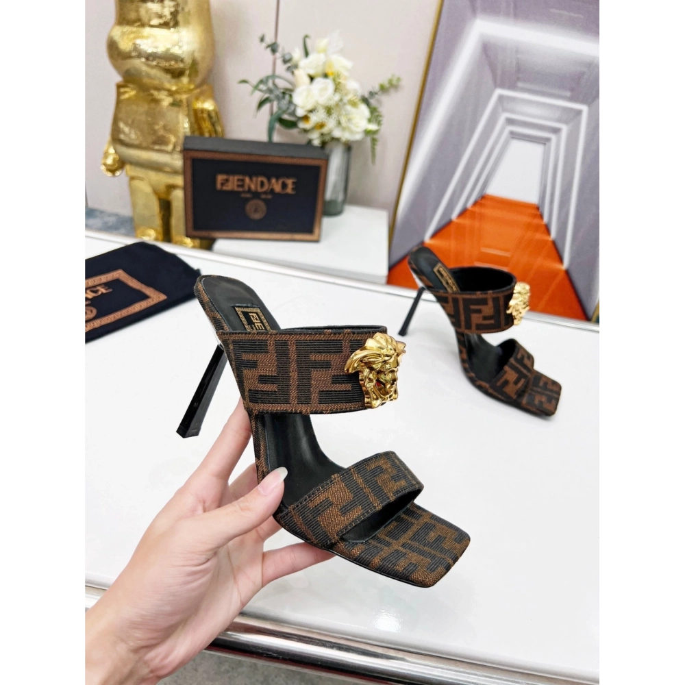 Versace slippers 057,Versace Slides,Slides Slippers,More Brands