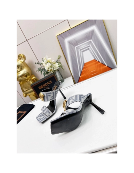 Versace slippers 059,Versace Slides,Slides Slippers,More Brands
