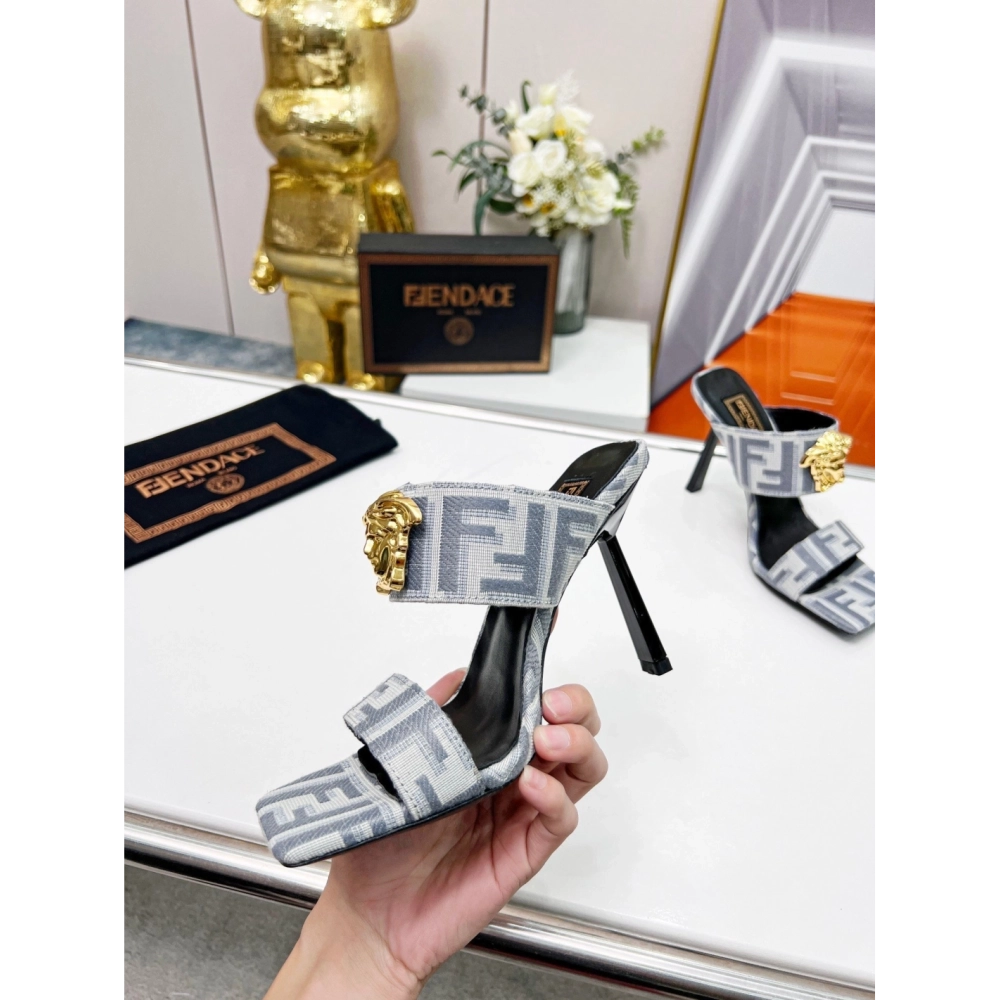 Versace slippers 059,Versace Slides,Slides Slippers,More Brands